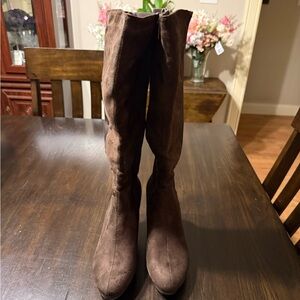 Elegant Brown Knee-High Women's Boots